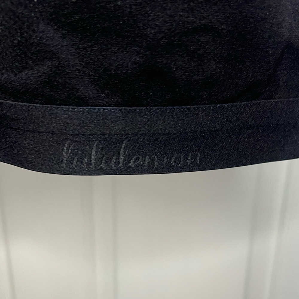 Excellent Used Condition Lululemon bralette - Picture 3 of 3